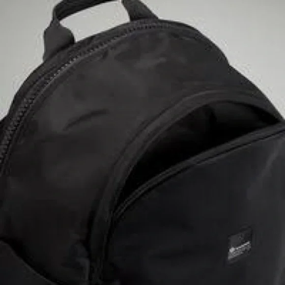 Lululemon Backpack - Picture 2 of 8